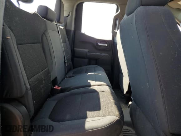 ✅ 2019 Chevrolet Silverado 1500 Work Truck • VIN: 1GCRYAEF9KZ180516 • Lot: 71236984. Wystawiony na Copart z przebiegiem 161 820 mil. Bezpłatny archiwum sprzedaży aukcyjnych z USA i szczegółowy raport historii pojazdu na DreamBid. Zdjęcie 10.