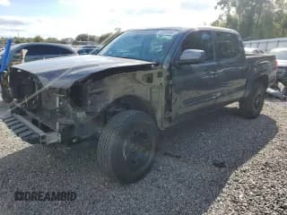 ✅ 2021 Toyota Tacoma SR • VIN: 5TFAX5GN2MX192677 • Лот: 82599885. Опубликован ранее на Copart с пробегом 91 927 миль. Бесплатный доступ к архиву аукционных продаж из США и подробный отчёт об истории автомобиля на DreamBid. Изображение 1.