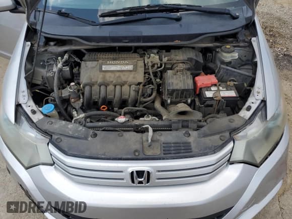 ✅ 2011 Honda Insight EX • VIN: JHMZE2H75BS002497 • Lot: 69797855. Wystawiony na Copart z przebiegiem 193 409 mil. Bezpłatny archiwum sprzedaży aukcyjnych z USA i szczegółowy raport historii pojazdu na DreamBid. Zdjęcie 11.