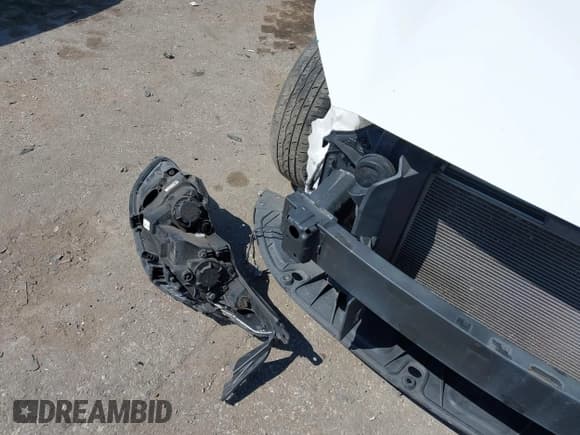 ✅ 2021 Kia Forte LXS • VIN: 3KPF24AD7ME276850 • Lot: 43154235. Wystawiony na IAAI z przebiegiem 95 498 mil. Bezpłatny archiwum sprzedaży aukcyjnych z USA i szczegółowy raport historii pojazdu na DreamBid. Zdjęcie 12.