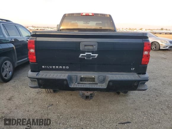 ✅ 2016 Chevrolet Silverado 2500HD LT • VIN: 1GC1KVE85GF155192 • Lot: 82660145. Wystawiony na Copart z przebiegiem Nie podano. Bezpłatny archiwum sprzedaży aukcyjnych z USA i szczegółowy raport historii pojazdu na DreamBid. Zdjęcie 6.