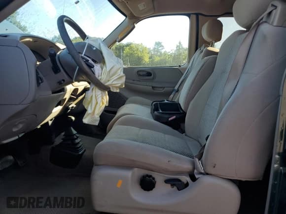 ✅ 2003 Ford F-150 XL • VIN: 1FTRX18W13NA70373 • Lot: 70267965. Listed on Copart with 71,366 mi. Free auction sales archive from the USA and detailed vehicle history report at DreamBid. Image 7.