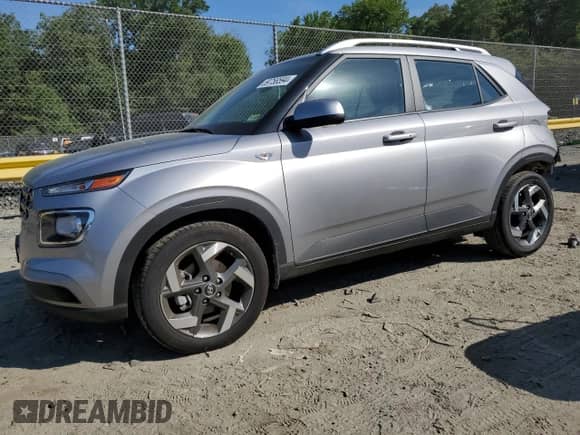 2024 Hyundai Venue SEL с VIN KMHRC8A36RU295175, выставлен на аукционе Copart как лот 59758594 с пробегом 4 554 миль миль и Списание • Salvage title. История ставок и продаж доступна на DreamBid. Изображение 1.