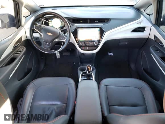 2020 Chevrolet Bolt EV Premier z VIN 1G1FZ6S04L4112001, wystawiony jako Copart lot #42660994 z przebiegiem 33 147 mil mil oraz . Historia ofert i sprzedaży dostępna na DreamBid. Obrazek 8.