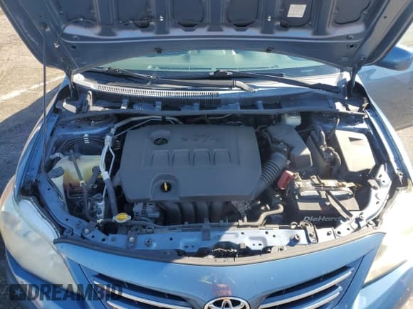 ✅ 2013 Toyota Corolla LE • VIN: 5YFBU4EE1DP125514 • Lot: 89686095. Listed on Copart with 88,578 mi. Free auction sales archive from the USA and detailed vehicle history report at DreamBid. Image 11.