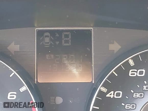 ✅ 2010 Subaru Outback Limited Power Moon • VIN: 4S4BRCKC7A3341107 • Lot: 43695644. Wystawiony na IAAI z przebiegiem 131 389 mil. Bezpłatny archiwum sprzedaży aukcyjnych z USA i szczegółowy raport historii pojazdu na DreamBid. Zdjęcie 15.