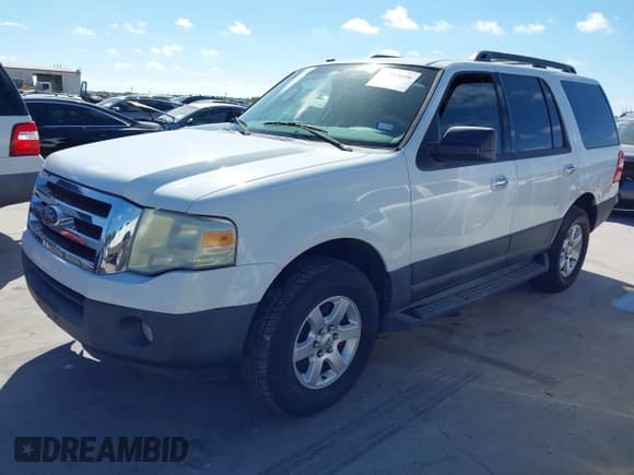 ✅ 2011 Ford Expedition XL • VIN: 1FMJU1F59BEF31362 • Lot: 42803608. Listed on IAAI with 56,610 mi. Free auction sales archive from the USA and detailed vehicle history report at DreamBid. Image 2.