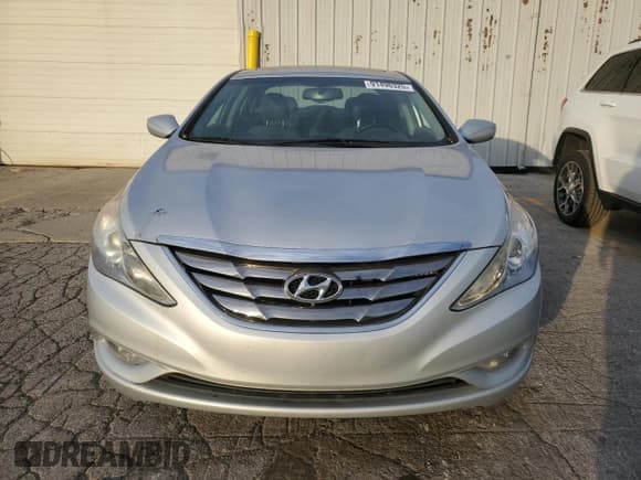 ✅ 2012 Hyundai Sonata SE • VIN: 5NPEC4AB6CH439568 • Lot: 91496325. Wystawiony na Copart z przebiegiem 126 974 mil. Bezpłatny archiwum sprzedaży aukcyjnych z USA i szczegółowy raport historii pojazdu na DreamBid. Zdjęcie 5.