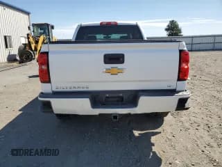 ✅ 2017 Chevrolet Silverado 1500 LT • VIN: 3GCUKREC5HG294652 • Лот: 68393924. Опубликован ранее на Copart с пробегом Не указан. Бесплатный доступ к архиву аукционных продаж из США и подробный отчёт об истории автомобиля на DreamBid. Изображение 6.