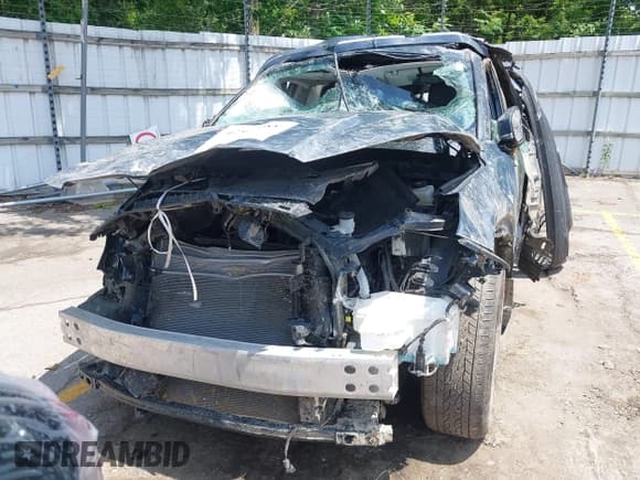 ✅ 2024 Toyota Highlander XLE • VIN: 5TDAAAB52RS069010 • Лот: 42508088. Опубликован ранее на IAAI с пробегом Не указан. Бесплатный доступ к архиву аукционных продаж из США и подробный отчёт об истории автомобиля на DreamBid. Изображение 12.