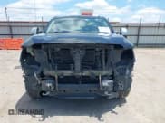 ✅ 2017 Nissan Titan Platinum Reserve • VIN: 1N6AA1E69HN507463 • Lot: 42173186. Wystawiony na IAAI z przebiegiem 198 565 mil. Bezpłatny archiwum sprzedaży aukcyjnych z USA i szczegółowy raport historii pojazdu na DreamBid. Zdjęcie 13.