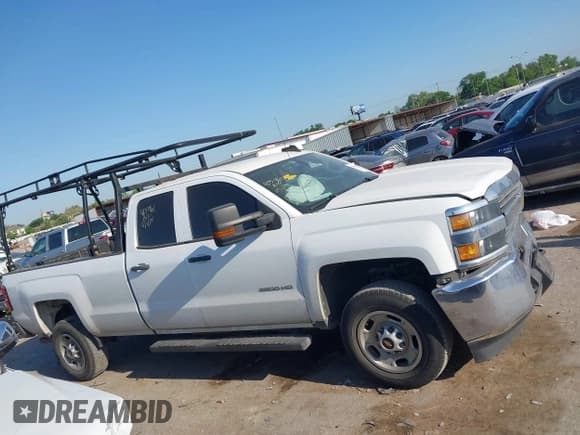 ✅ 2015 Chevrolet Silverado 2500HD Work Truck • VIN: 1GC2CUEG2FZ556750 • Lot: 41989885. Listed on IAAI with 91,083 mi. Free auction sales archive from the USA and detailed vehicle history report at DreamBid. Image 13.