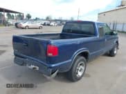 ✅ 2002 Chevrolet S-10 LS • VIN: 1GCCS19W428252973 • Лот: 41697838. Опубликован ранее на IAAI с пробегом 175 973 миль. Бесплатный доступ к архиву аукционных продаж из США и подробный отчёт об истории автомобиля на DreamBid. Изображение 4.