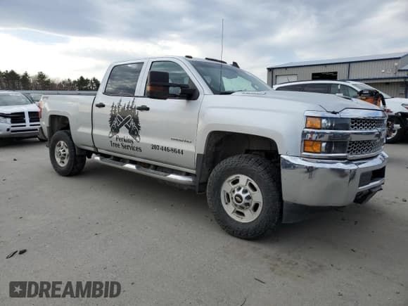 ✅ 2019 Chevrolet Silverado 2500HD Work Truck • VIN: 1GC1KREY3KF112468 • Lot: 53118505. Wystawiony na Copart z przebiegiem 192 426 mil. Bezpłatny archiwum sprzedaży aukcyjnych z USA i szczegółowy raport historii pojazdu na DreamBid. Zdjęcie 4.