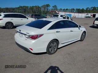 ✅ 2013 Hyundai Sonata • VIN: KMHEC4A45DA094250 • Лот: 43468115. Опубликован ранее на IAAI с пробегом 118 726 миль. Бесплатный доступ к архиву аукционных продаж из США и подробный отчёт об истории автомобиля на DreamBid. Изображение 4.