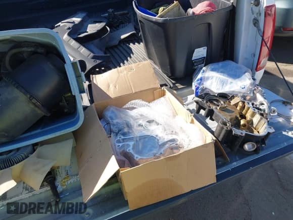 ✅ 1998 Ford F-150 • VIN: 1FTZX1720WKB82831 • Lot: 42888701. Listed on IAAI with 186,169 mi. Free auction sales archive from the USA and detailed vehicle history report at DreamBid. Image 17.