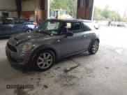 ✅ 2010 MINI Hardtop S • VIN: WMWMF7C52ATX41201 • Lot: 43229036. Wystawiony na IAAI z przebiegiem 52 853 mil. Bezpłatny archiwum sprzedaży aukcyjnych z USA i szczegółowy raport historii pojazdu na DreamBid. Zdjęcie 2.