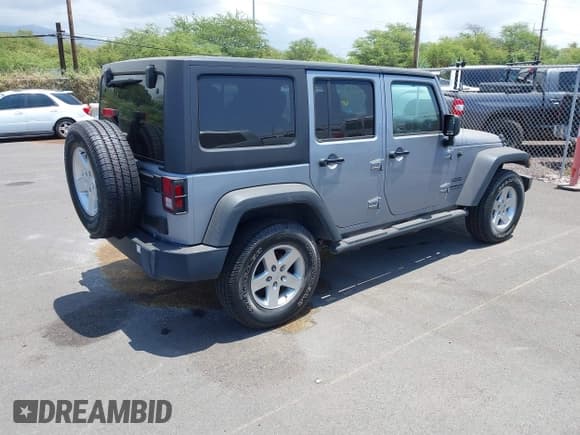✅ 2016 Jeep Wrangler Unlimited Freedom • VIN: 1C4BJWDG7GL109953 • Lot: 42140111. Listed on IAAI with 24,570 mi. Free auction sales archive from the USA and detailed vehicle history report at DreamBid. Image 4.