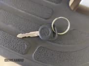 ✅ 2004 Chevrolet Suburban LT • VIN: 1GNFK16Z24J155382 • Lot: 42535633. Listed on IAAI with 334,407 mi. Free auction sales archive from the USA and detailed vehicle history report at DreamBid. Image 11.