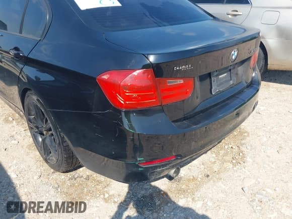 ✅ 2014 BMW 3 Series 320i • VIN: WBA3B1G51ENS78721 • Лот: 43207567. Опубликован ранее на IAAI с пробегом 146 834 миль. Бесплатный доступ к архиву аукционных продаж из США и подробный отчёт об истории автомобиля на DreamBid. Изображение 6.