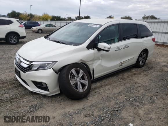✅ 2019 Honda Odyssey EX • VIN: 5FNRL6H52KB010910 • Lot: 82644545. Listed on Copart with 87,771 mi. Free auction sales archive from the USA and detailed vehicle history report at DreamBid. Image 1.