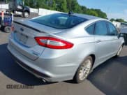 ✅ 2013 Ford Fusion Titanium • VIN: 3FA6P0SU5DR373620 • Lot: 42414028. Wystawiony na IAAI z przebiegiem 145 153 mil. Bezpłatny archiwum sprzedaży aukcyjnych z USA i szczegółowy raport historii pojazdu na DreamBid. Zdjęcie 4.