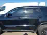 2020 Jeep Grand Cherokee Altitude z VIN 1C4RJEAG5LC128749, wystawiony jako IAAI lot #42256974 z przebiegiem 81 267 mil mil oraz . Historia ofert i sprzedaży dostępna na DreamBid. Obrazek 14.