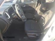 ✅ 2018 Jeep Renegade Latitude • VIN: ZACCJABH3JPH84267 • Лот: 60865915. Опубликован ранее на Copart с пробегом 117 307 миль. Бесплатный доступ к архиву аукционных продаж из США и подробный отчёт об истории автомобиля на DreamBid. Изображение 7.