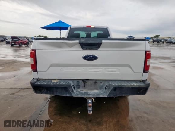 ✅ 2018 Ford F-150 XL • VIN: 1FTMF1CB4JKD16834 • Lot: 93971055. Listed on Copart with 227,136 mi. Free auction sales archive from the USA and detailed vehicle history report at DreamBid. Image 6.