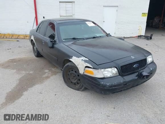 ✅ 2010 Ford Police Interceptor • VIN: 2FABP7BV7AX146460 • Лот: 41852728. Опубликован ранее на IAAI с пробегом 124 786 миль. Бесплатный доступ к архиву аукционных продаж из США и подробный отчёт об истории автомобиля на DreamBid. Изображение 1.