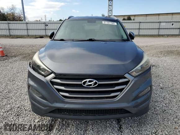 ✅ 2017 Hyundai Tucson SE • VIN: KM8J3CA45HU258206 • Лот: 91107765. Опубликован ранее на Copart с пробегом 172 046 миль. Бесплатный доступ к архиву аукционных продаж из США и подробный отчёт об истории автомобиля на DreamBid. Изображение 5.