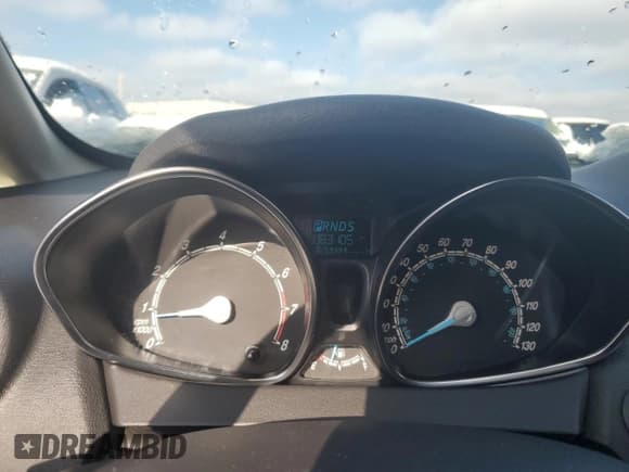 ✅ 2018 Ford Fiesta Titanium • VIN: 3FADP4CJ7JM106345 • Lot: 82435914. Listed on Copart with 83,105 mi. Free auction sales archive from the USA and detailed vehicle history report at DreamBid. Image 9.