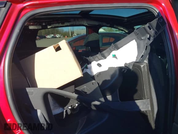 ✅ 2024 Acura RDX w/A-Spec Package • VIN: 5J8TC2H66RL031047 • Lot: 40799836. Listed on IAAI with 15,975 mi. Free auction sales archive from the USA and detailed vehicle history report at DreamBid. Image 8.