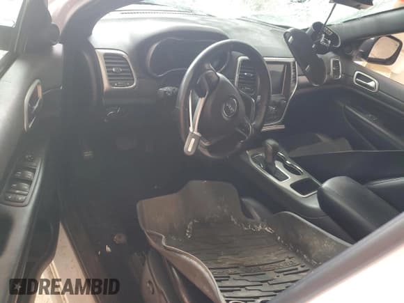 ✅ 2018 Jeep Grand Cherokee Laredo E • VIN: 1C4RJFAG1JC263956 • Lot: 80558715. Wystawiony na Copart z przebiegiem Nie podano. Bezpłatny archiwum sprzedaży aukcyjnych z USA i szczegółowy raport historii pojazdu na DreamBid. Zdjęcie 8.