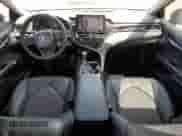 2022 Toyota Camry SE с VIN 4T1G11BK6NU064300, выставлен на аукционе Copart как лот 66822055 с пробегом 68 276 миль миль и Списание • Salvage title. История ставок и продаж доступна на DreamBid. Изображение 8.