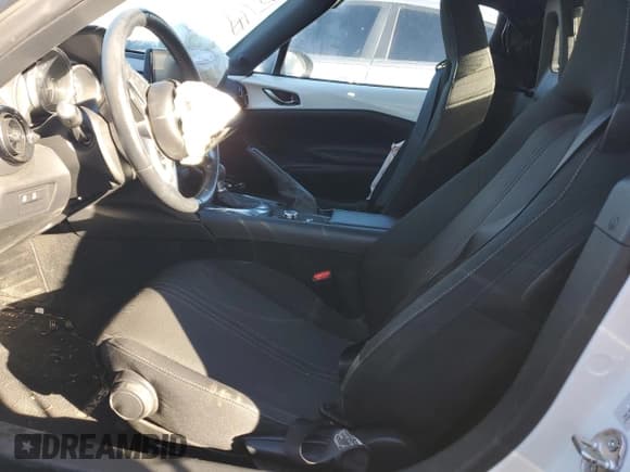 ✅ 2020 Mazda MX-5 Miata Club • VIN: JM1NDAL77L0411926 • Lot: 81135634. Listed on Copart with Not provided. Free auction sales archive from the USA and detailed vehicle history report at DreamBid. Image 7.