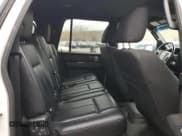 ✅ 2017 Ford Expedition Max XL • VIN: 1FMJK1GT5HEA50780 • Lot: 54438245. Wystawiony na Copart z przebiegiem 132 438 mil. Bezpłatny archiwum sprzedaży aukcyjnych z USA i szczegółowy raport historii pojazdu na DreamBid. Zdjęcie 11.