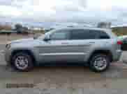 2020 Jeep Grand Cherokee Laredo E z VIN 1C4RJFAG7LC159295, wystawiony jako IAAI lot #43516949 z przebiegiem 80 838 mil mil oraz . Historia ofert i sprzedaży dostępna na DreamBid. Obrazek 15.