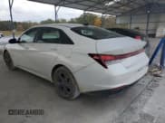 ✅ 2021 Hyundai Elantra SE • VIN: 5NPLL4AG2MH047787 • Lot: 91790215. Listed on Copart with 15,671 mi. Free auction sales archive from the USA and detailed vehicle history report at DreamBid. Image 2.