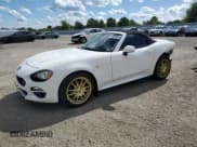 ✅ 2017 FIAT 124 Spider Elaborazione Abarth • VIN: JC1NFAEK9H0131229 • Lot: 69969935. Wystawiony na Copart z przebiegiem 104 518 mil. Bezpłatny archiwum sprzedaży aukcyjnych z USA i szczegółowy raport historii pojazdu na DreamBid. Zdjęcie 1.