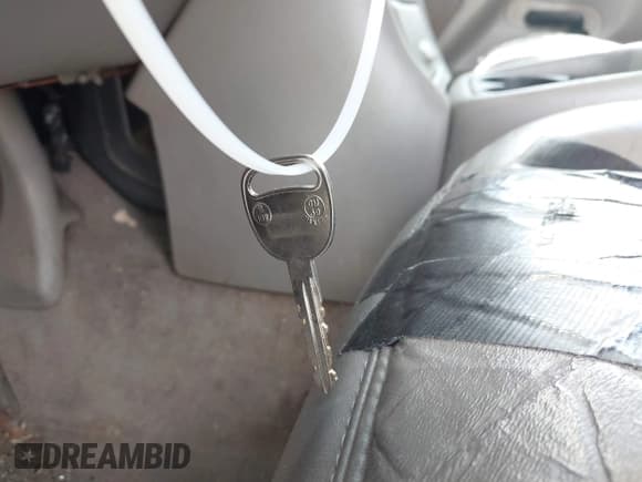 ✅ 1999 GMC Sierra 1500 SLE • VIN: 2GTEK19T7X1507995 • Лот: 42720307. Опубликован ранее на IAAI с пробегом 292 038 миль. Бесплатный доступ к архиву аукционных продаж из США и подробный отчёт об истории автомобиля на DreamBid. Изображение 11.