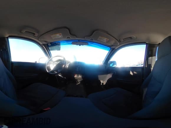 ✅ 2004 Chevrolet Colorado LS Z71 • VIN: 1GCDT196448133938 • Lot: 41647829. Wystawiony na IAAI z przebiegiem 196 530 mil. Bezpłatny archiwum sprzedaży aukcyjnych z USA i szczegółowy raport historii pojazdu na DreamBid. Zdjęcie 18.