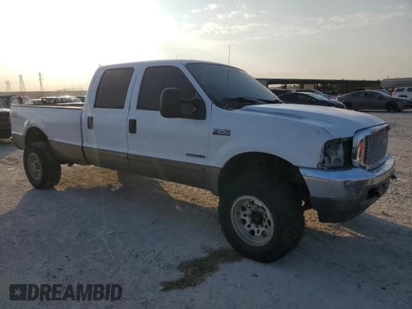 ✅ 2002 Ford F-250 XL • VIN: 1FTNW21F82ED57063 • Лот: 89893645. Опубликован ранее на Copart с пробегом 314 930 миль. Бесплатный доступ к архиву аукционных продаж из США и подробный отчёт об истории автомобиля на DreamBid. Изображение 4.