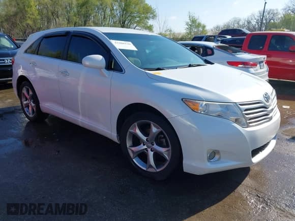 ✅ 2009 Toyota Venza • VIN: 4T3BK11A69U010556 • Lot: 41988136. Listed on IAAI with 207,477 mi. Free auction sales archive from the USA and detailed vehicle history report at DreamBid. Image 1.