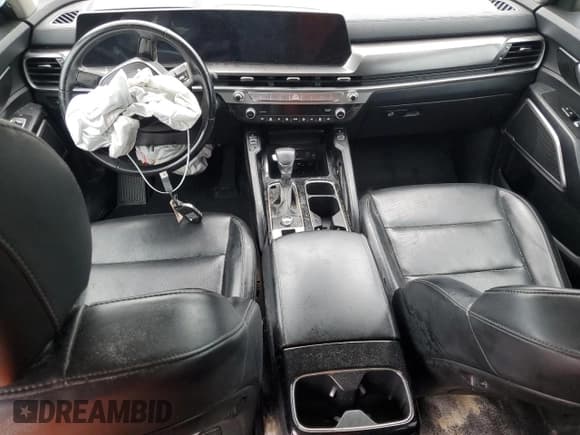 ✅ 2024 Kia Telluride S • VIN: 5XYP64GC5RG446933 • Лот: 80941655. Опубликован ранее на Copart с пробегом Не указан. Бесплатный доступ к архиву аукционных продаж из США и подробный отчёт об истории автомобиля на DreamBid. Изображение 8.