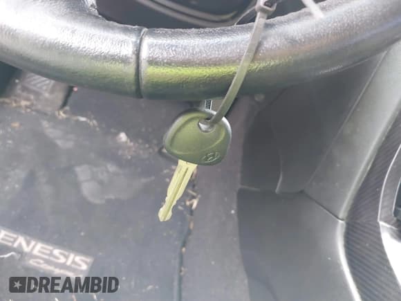 ✅ 2010 Hyundai Genesis Coupe Premium • VIN: KMHHT6KD4AU029925 • Lot: 41522242. Wystawiony na IAAI z przebiegiem 133 421 mil. Bezpłatny archiwum sprzedaży aukcyjnych z USA i szczegółowy raport historii pojazdu na DreamBid. Zdjęcie 11.