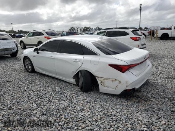 ✅ 2019 Toyota Avalon Limited Hybrid • VIN: 4T1B21FB0KU001335 • Lot: 85666325. Wystawiony na Copart z przebiegiem 113 401 mil. Bezpłatny archiwum sprzedaży aukcyjnych z USA i szczegółowy raport historii pojazdu na DreamBid. Zdjęcie 2.