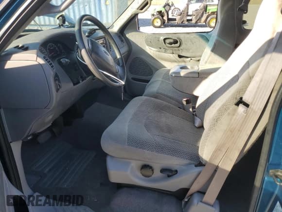 ✅ 2000 Ford F-150 XL • VIN: 1FTRX17W8YNA75949 • Lot: 92820815. Listed on Copart with 72,340 mi. Free auction sales archive from the USA and detailed vehicle history report at DreamBid. Image 7.