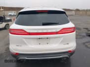 ✅ 2015 Lincoln MKC • VIN: 5LMTJ2AHXFUJ09361 • Lot: 43264216. Listed on IAAI with 106,319 mi. Free auction sales archive from the USA and detailed vehicle history report at DreamBid. Image 16.