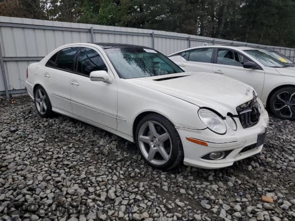 ✅ 2009 Mercedes-Benz E 350 Luxury • VIN: WDBUF56X29B390634 • Лот: 83810135. Опубликован ранее на Copart с пробегом 160 634 миль. Бесплатный доступ к архиву аукционных продаж из США и подробный отчёт об истории автомобиля на DreamBid. Изображение 4.